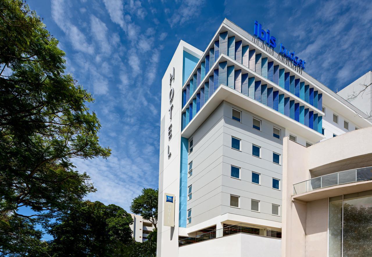Ibis Budget Foz do Iguaçu Exteriör bild